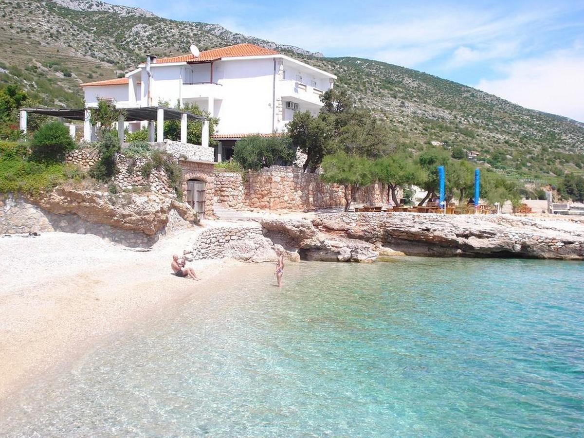 House Zaca Hotell Zavala Exteriör bild